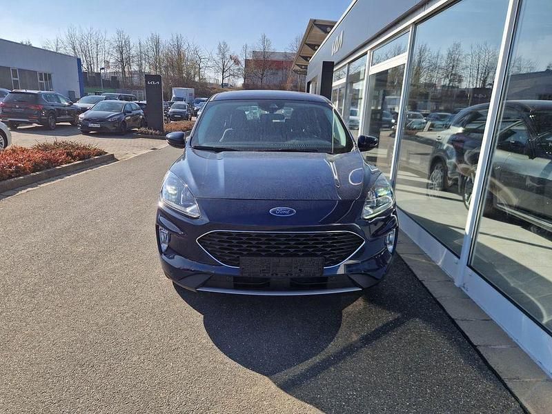 Gebraucht Ford Kuga Cool & Connect 120 PS (88 kW) 2022 Blau SUV