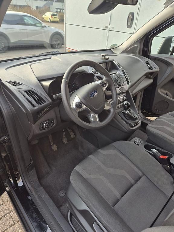 Gebraucht Ford Tourneo Connect Titanium 101 PS (74 kW) 2017 Schwarz Van / Kleinbus