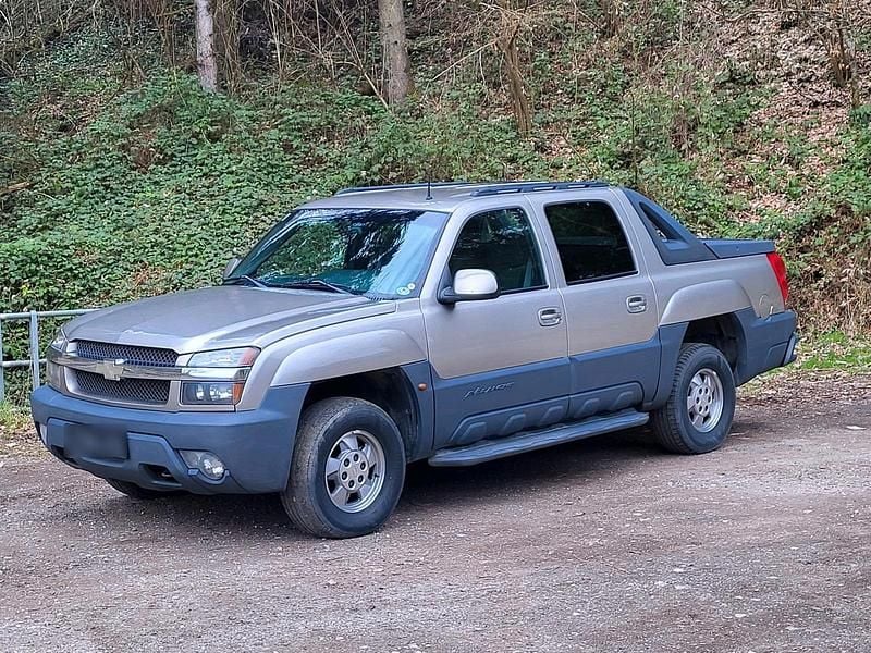 Gebraucht Chevrolet Avalanche 285 PS (209 kW) 2002 Grau Pickup