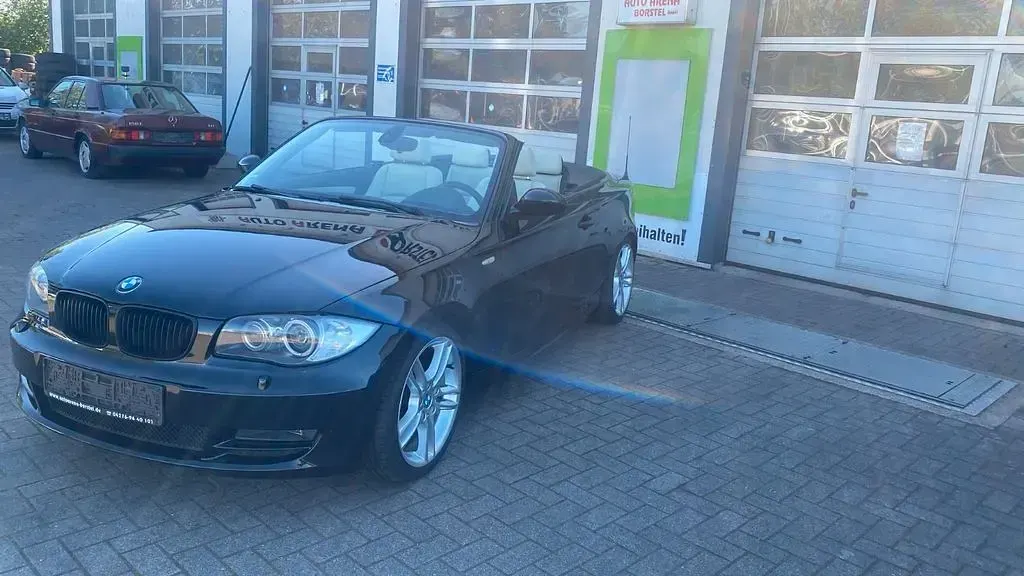 Gebraucht BMW 120 Cabriolet 170 PS (125 kW) 2008 Schwarz Cabrio