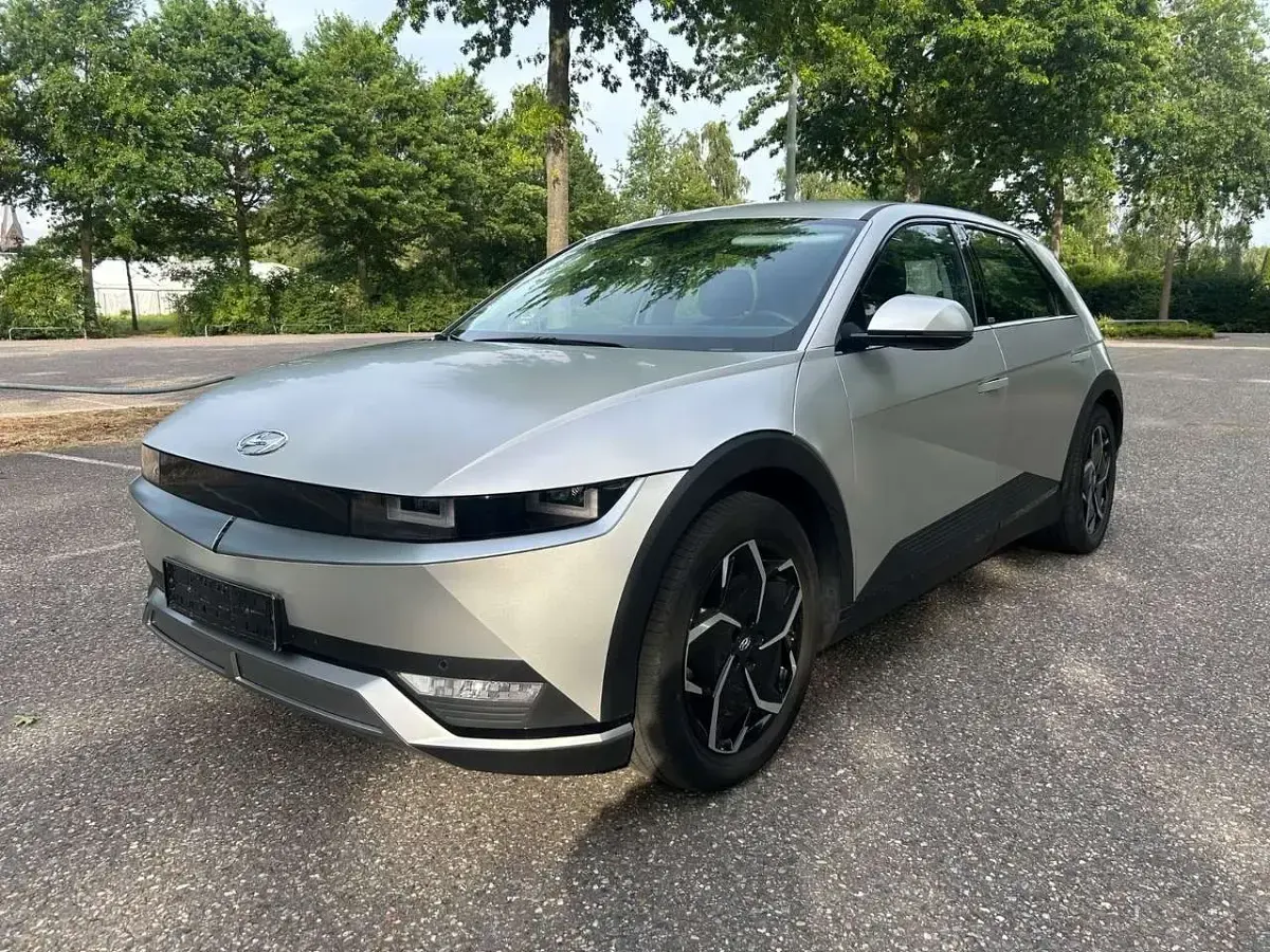 Gebraucht Hyundai Ioniq 5 Dynamiq 125 kW (170 PS) 2022 Silber SUV