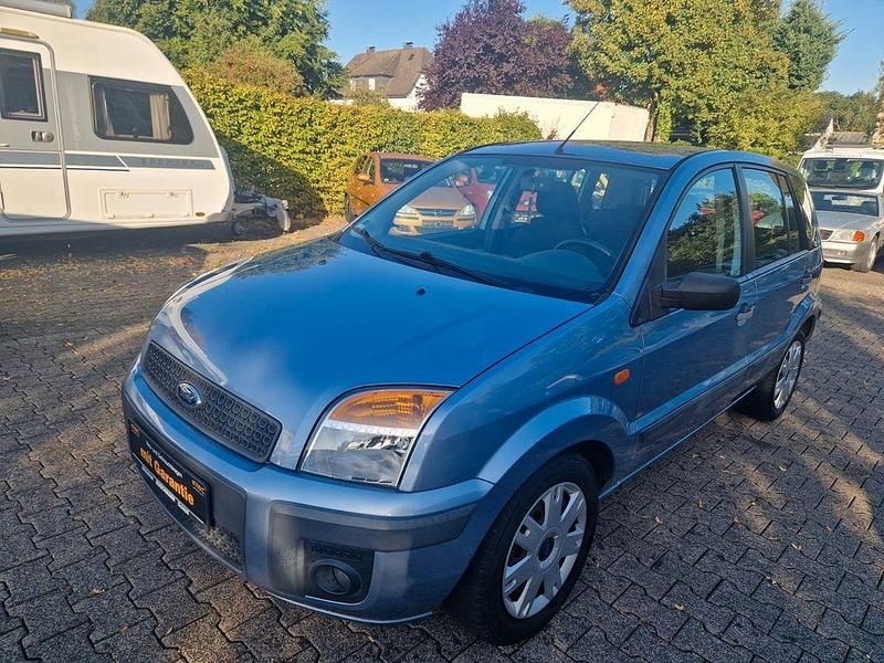 Blau Gebraucht 2008 Ford Fusion Style Limousine | 3.980 € (Etwas zu teuer) - Bild 1/4