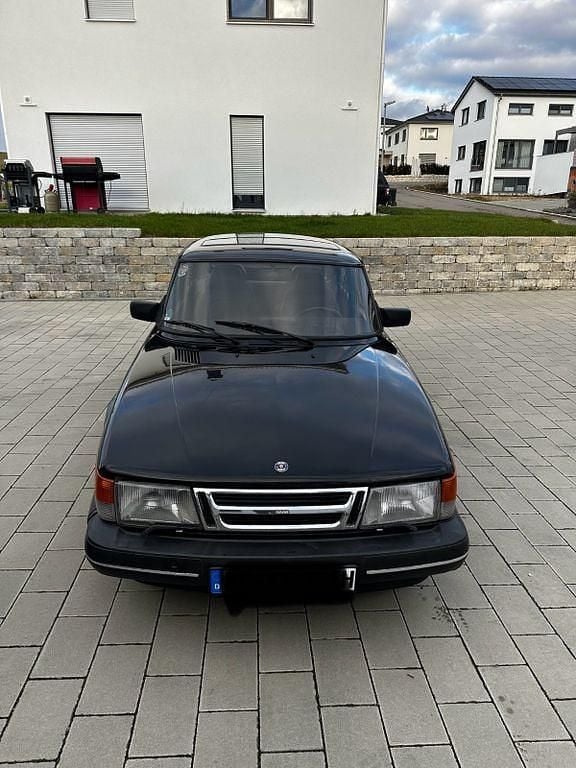 Occasion Saab 900 141 ch (103 kW) 1992 Noir Berline
