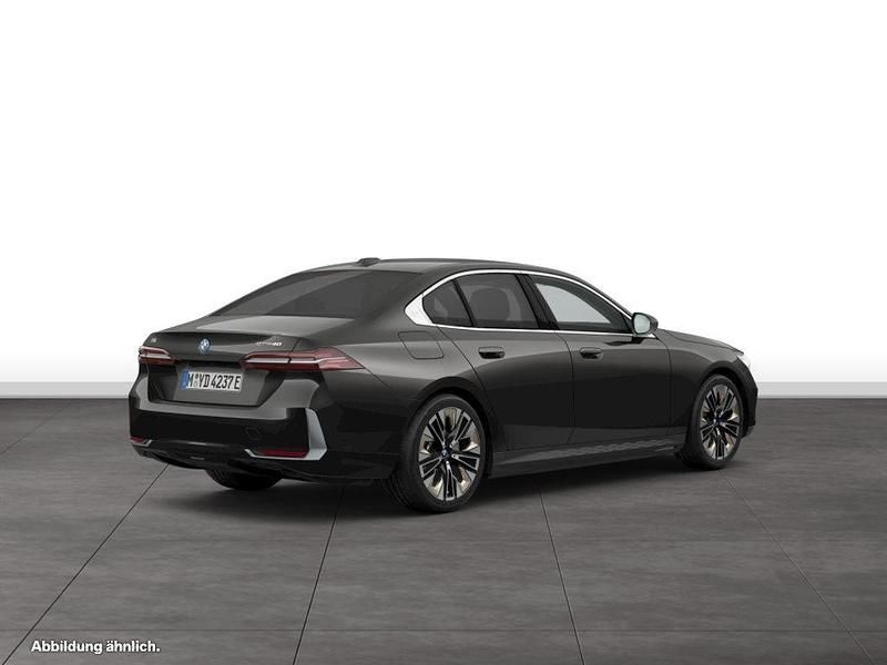 Gebraucht BMW i5 250 kW (340 PS) 2025 Grau Limousine