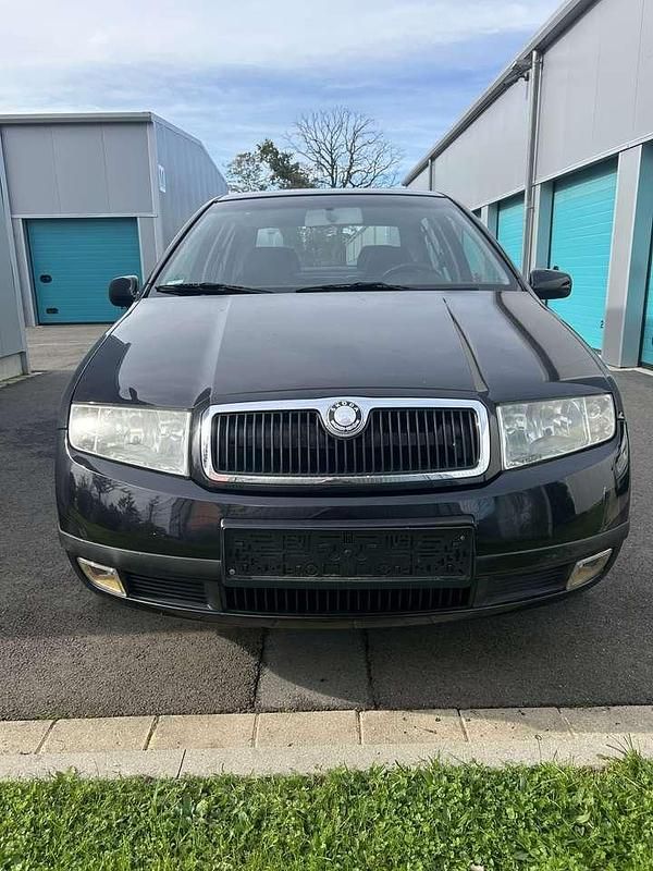 Gebraucht Skoda Fabia 75 PS (55 kW) 2003 Schwarz Limousine