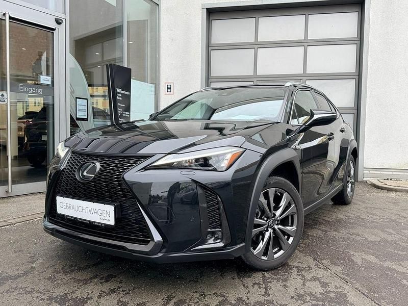 Gebraucht Lexus UX 250h Sport Design Packet 152 PS (111 kW) 2024 Schwarz SUV