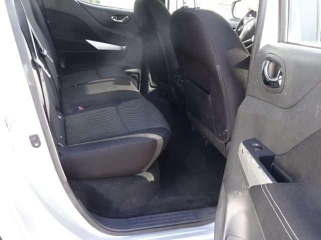 Gebraucht Nissan Navara S 163 PS (119 kW) 2022 Silver metallic Abholung