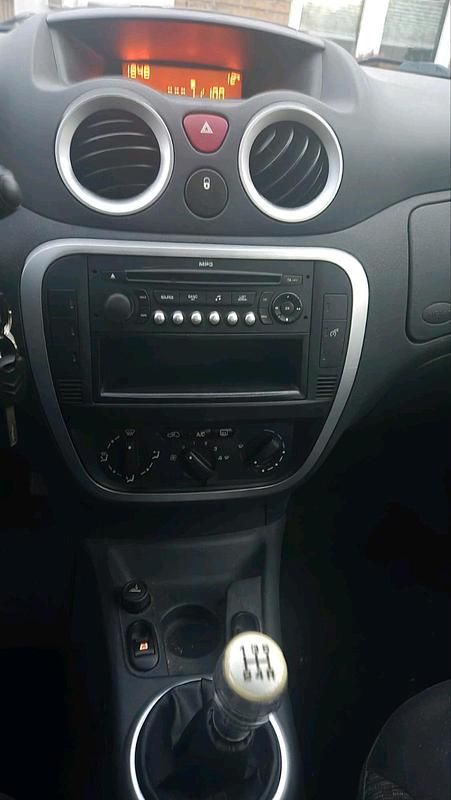 Gebraucht Citroën C2 68 PS (50 kW) 2009 Schwarz Kleinwagen