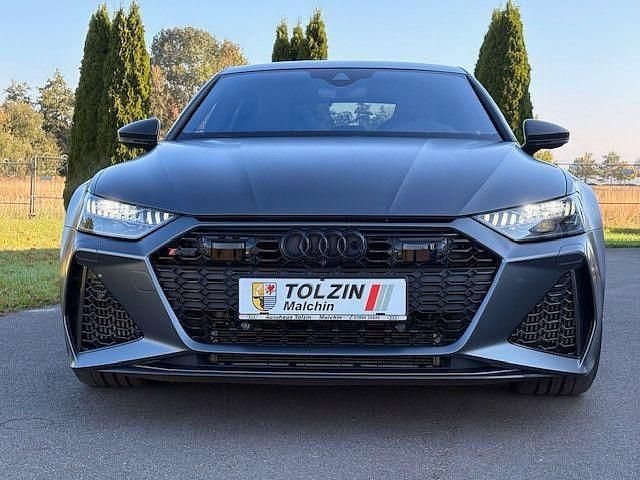 Grau Gebraucht 2023 Audi RS7 Sportback Sport Kleinwagen | 116.960 € (Etwas zu teuer) - Bild 1/3