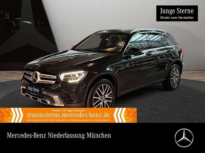 Schwarz Gebraucht 2021 Mercedes GLC300e SUV | 33.790 € (Guter Preis) - Bild 1/3