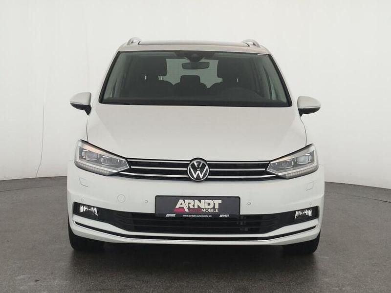 Gebraucht VW Touran Highline 150 PS (110 kW) 2025 Pure white Van / Kleinbus