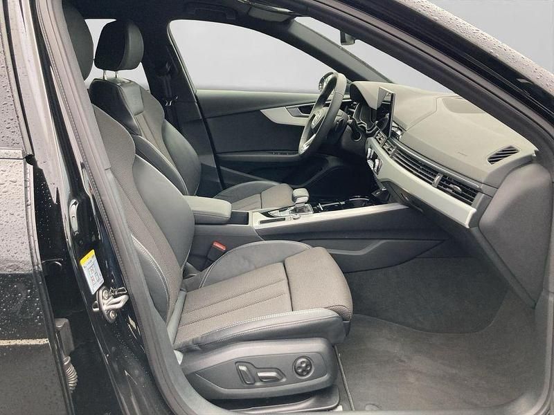 Gebraucht Audi A4 S-Line 204 PS (150 kW) 2024 Schwarz Kombi