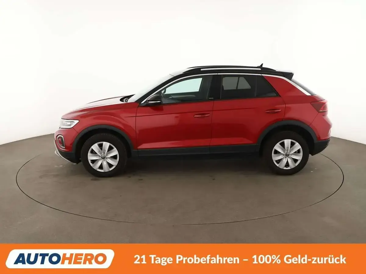 Gebraucht VW T-Roc Move 150 PS (110 kW) 2023 Rot SUV