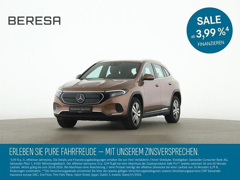 Gold Gebraucht 2021 Mercedes EQA250 Electric Art SUV | 25.880 € (Guter Preis) - Bild 1/4