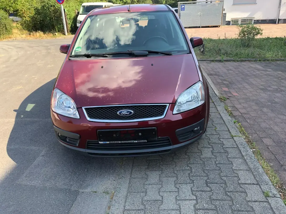 Używany Ford Focus 136 KM (100 kW) 2006 Czerwony Kombi