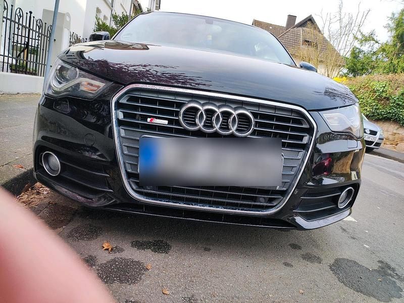 Gebraucht Audi A1 S-Line 127 PS (93 kW) 2011 Schwarz Kleinwagen