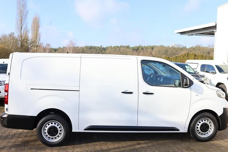 Gebraucht Toyota Proace 144 PS (105 kW) 2023 Van / Kleinbus