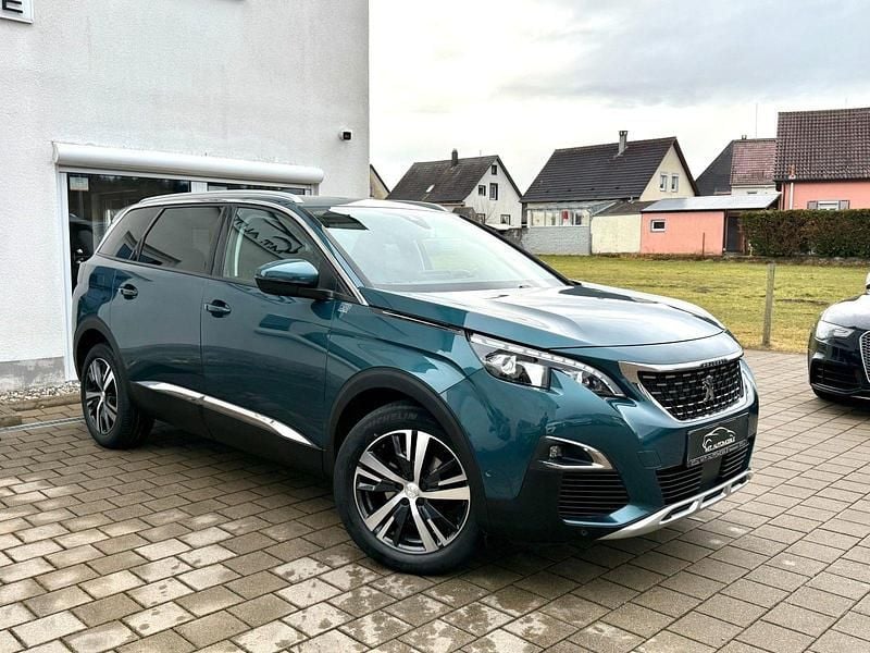Gebraucht Peugeot 5008 131 PS (96 kW) 2019 Grün SUV
