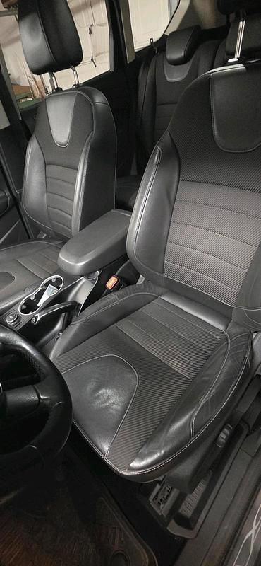 Gebraucht Ford Kuga Titanium 150 PS (110 kW) 2016 Silber SUV