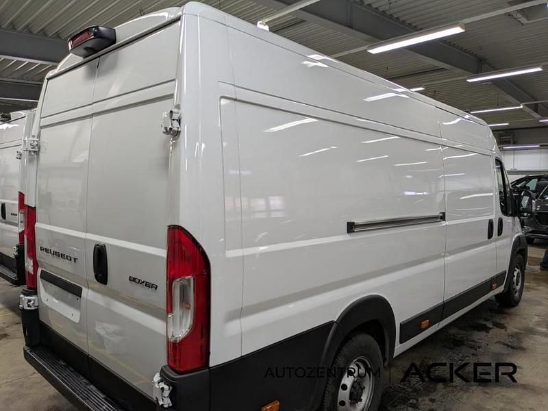 Gebraucht Peugeot Boxer 140 PS (102 kW) 2024 Weiss Van