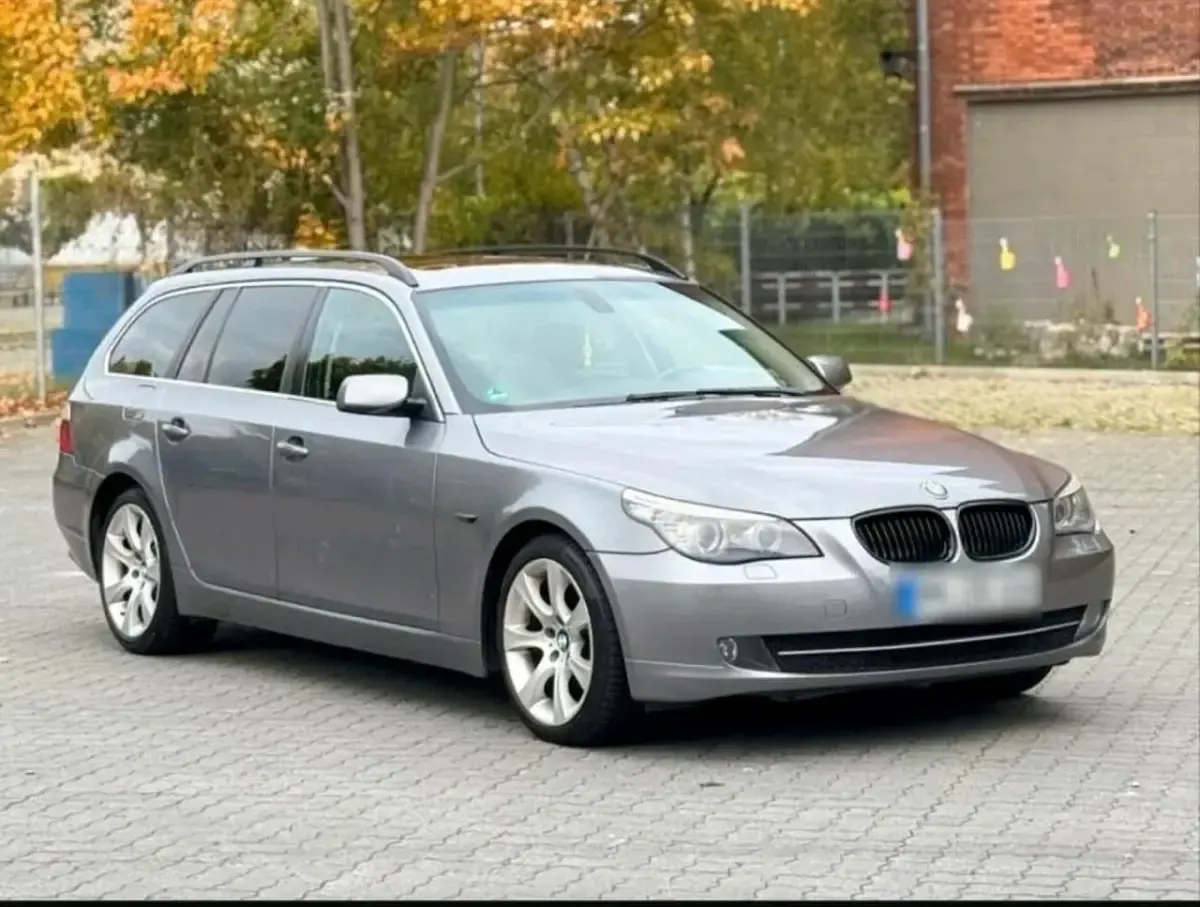 Second-hand BMW 520 177 CP (130 kW) 2008 Argintiu Break