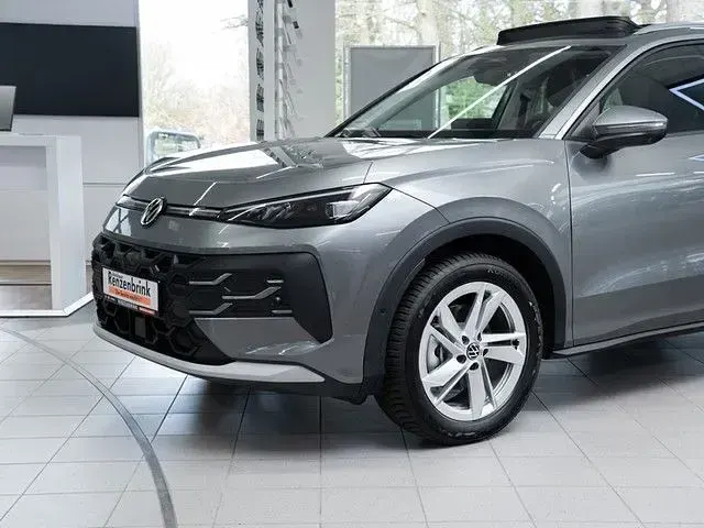 Neu VW T-Roc Style 150 PS (110 kW) 2026 Grau SUV