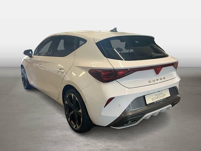 Second-hand Cupra Leon 150 CP (110 kW) 2025 Alb Berlinǎ