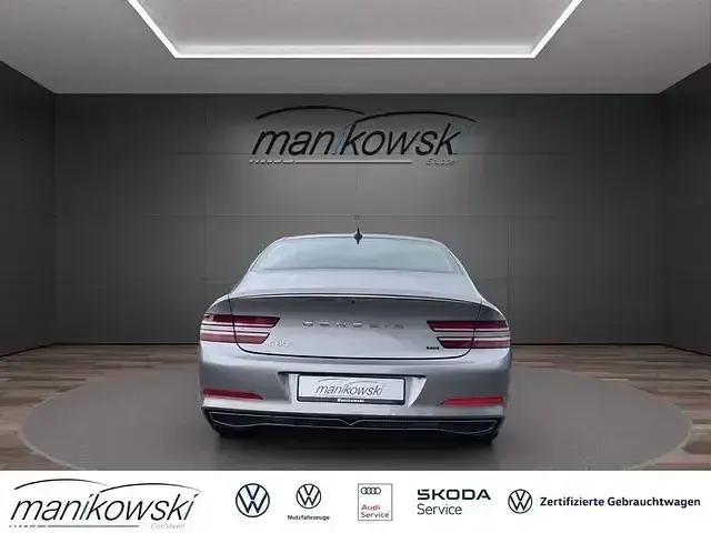 Gebraucht Genesis G80 209 PS (153 kW) 2023 Silbergrau metallic Limousine