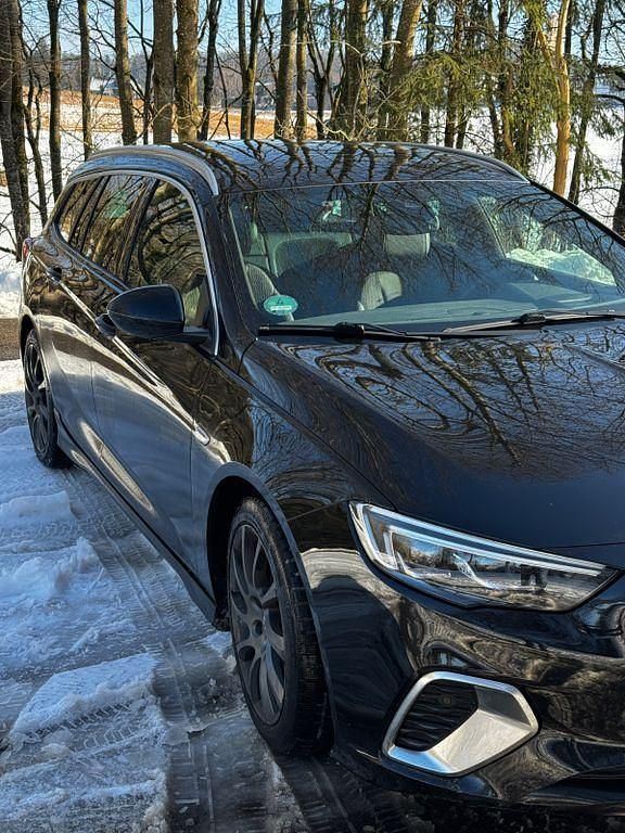Gebraucht Opel Insignia 209 PS (153 kW) 2019 Schwarz Kombi