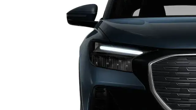 Używany Audi Q4 e-tron Advanced 210 kW (286 KM) 2022 Niebieski SUV