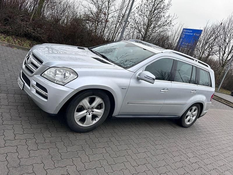 Silber Gebraucht 2011 Mercedes GL350 SUV | 12.500 € (Superpreis) - Bild 1/4
