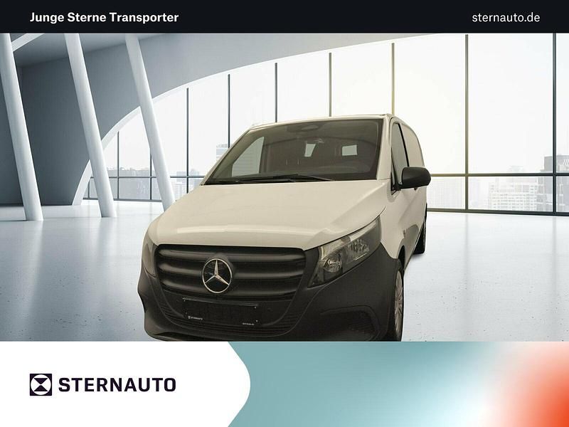 Arktikweiß Gebraucht 2024 Mercedes Vito Van / Kleinbus | 36.982 € (Teuer) - Bild 1/4