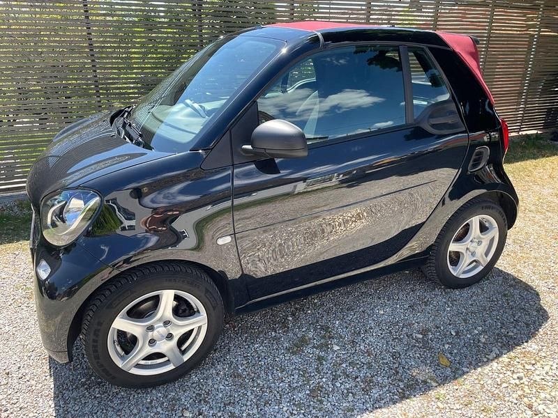 Schwarz Gebraucht 2016 Smart ForTwo Coupé Brabus Cabrio | 12.500 € (Superpreis) - Bild 1/4