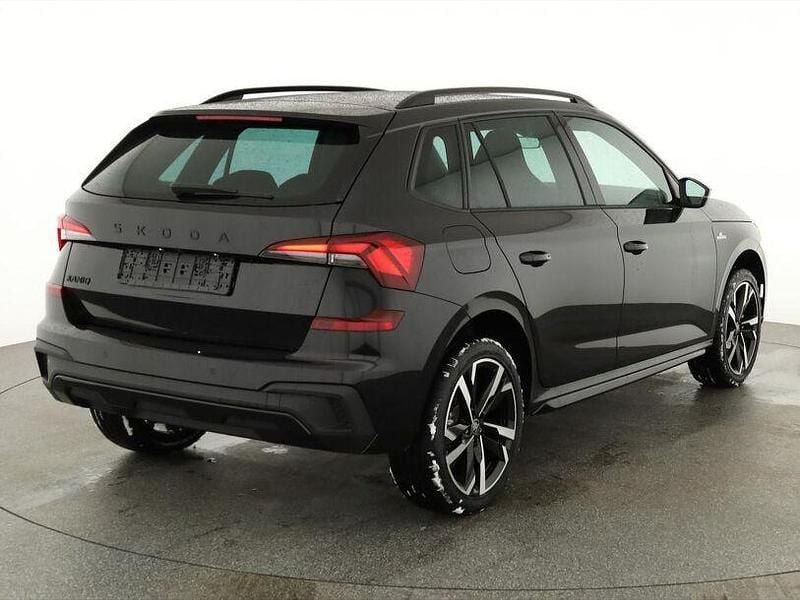 Neu Skoda Kamiq Selection 150 PS (110 kW) 2025 Race blau metallic SUV