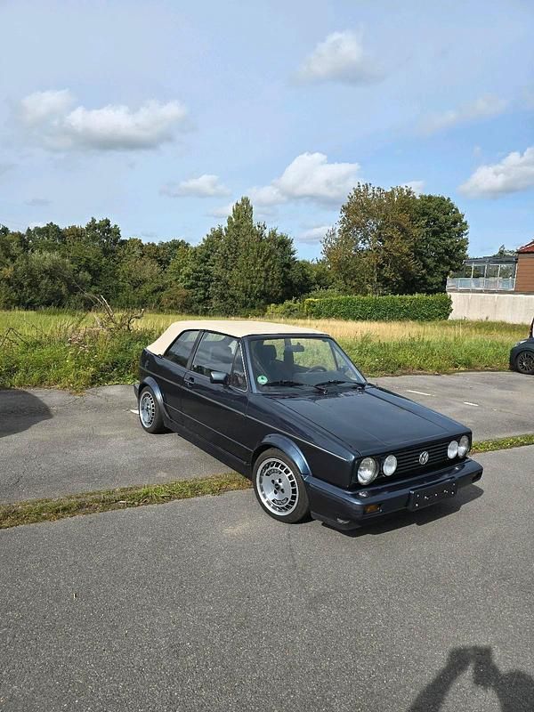 Blau Gebraucht 1988 VW Golf Cabriolet GTI Cabrio | 5.555 € - Bild 1/4