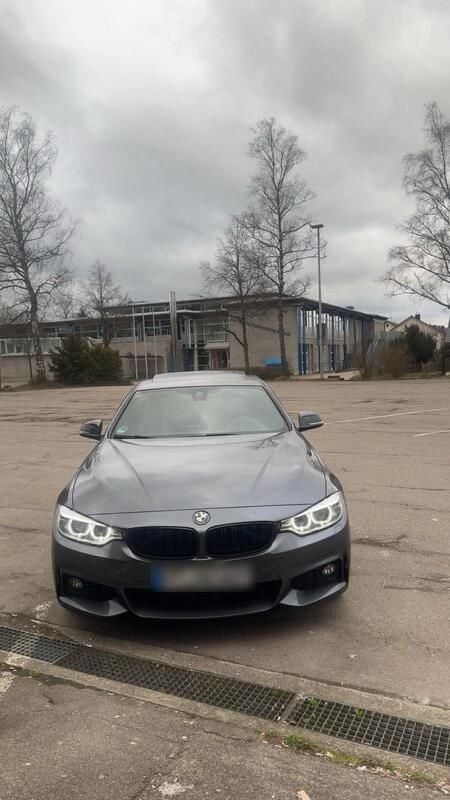 Grau Gebraucht 2015 BMW 430 Comfort Edition Coupé | 21.900 € (Fairer Preis) - Bild 1/4