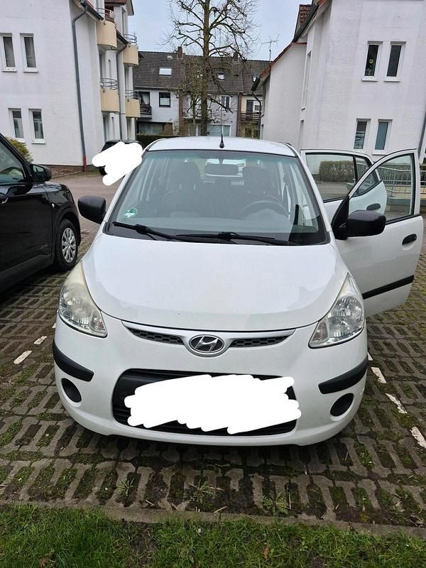 Gebraucht Hyundai i10 67 PS (49 kW) 2010 Weiß Kleinwagen