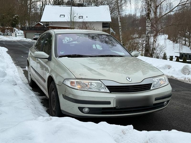 Gebraucht Renault Laguna II 120 PS (88 kW) 2001 Gelb Limousine