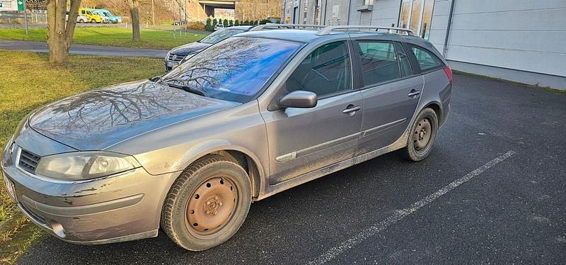 Gebraucht Renault Laguna II Avantage 131 PS (96 kW) 2007 Grau Kombi