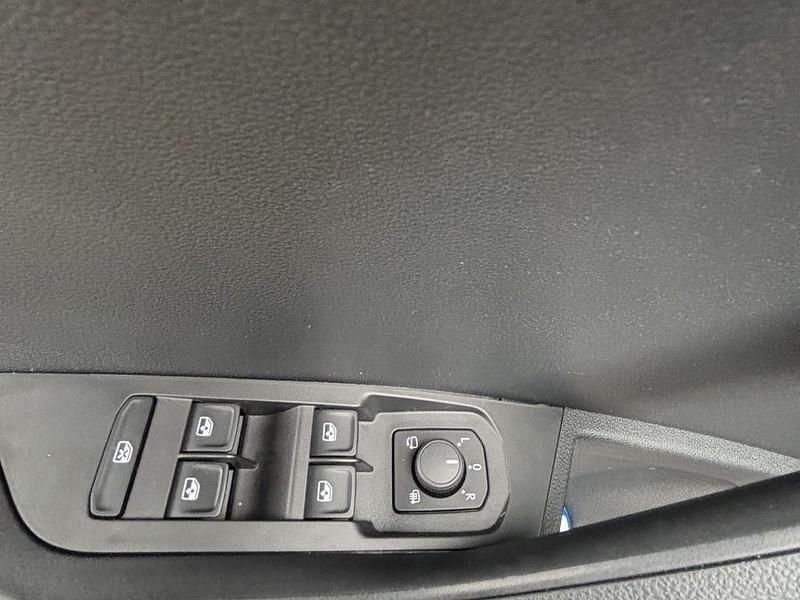 Gebraucht Skoda Karoq Selection 150 PS (110 kW) 2024 Schwarz SUV