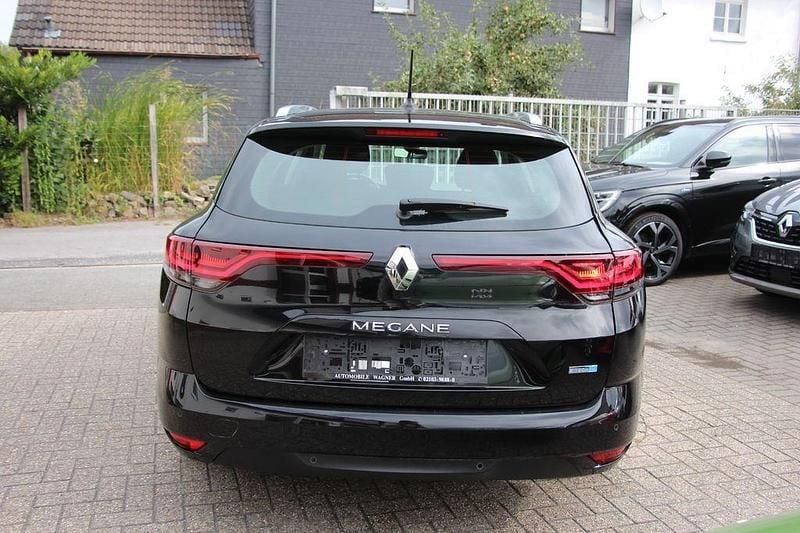 Gebraucht Renault Megane E-Tech Zen 158 PS (116 kW) 2020 Schwarz Limousine