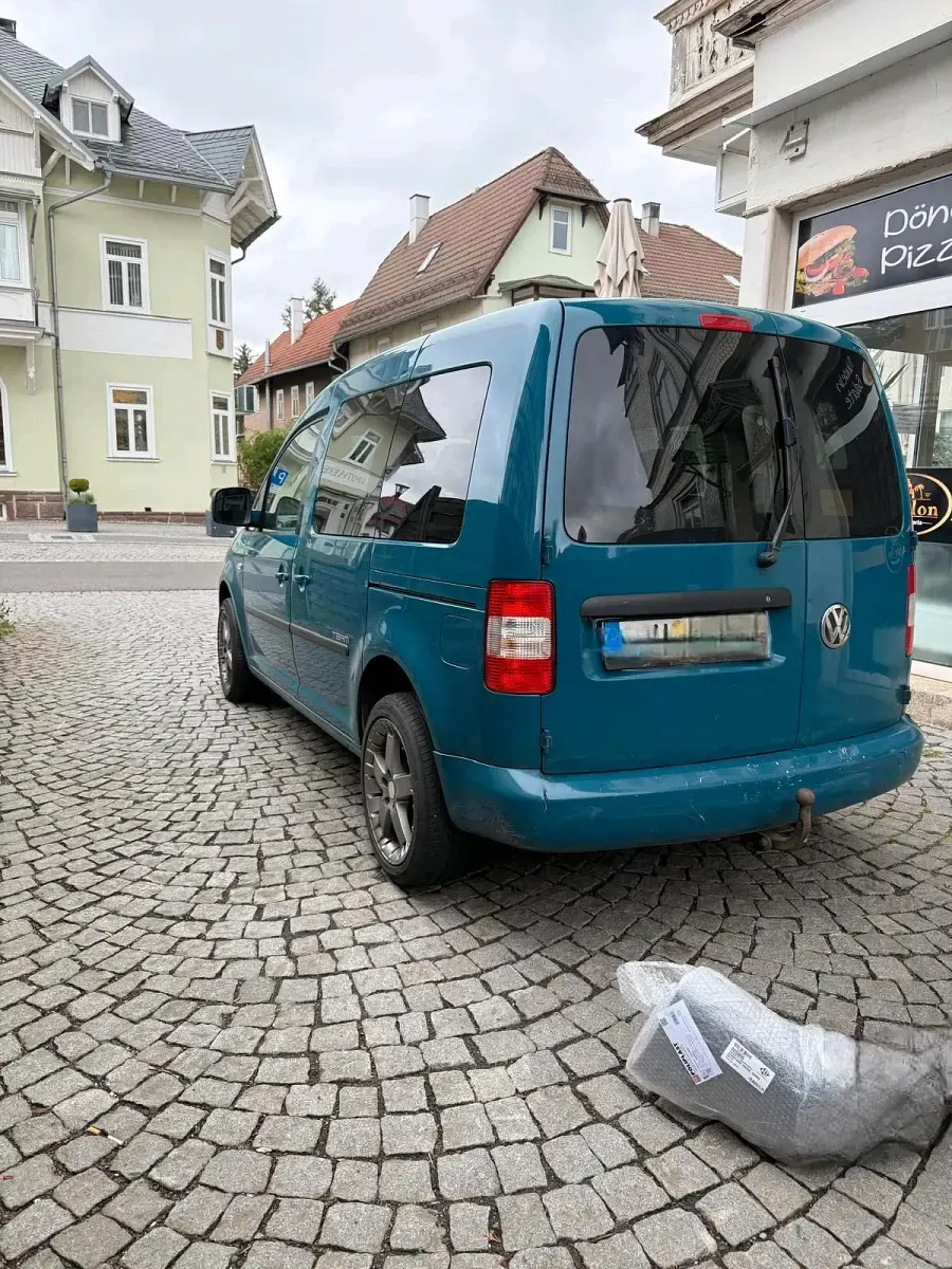 Gebraucht VW Caddy 105 PS (77 kW) 2010 Van / Kleinbus