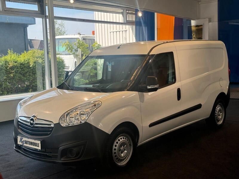 Second-hand Opel Combo 95 CP (69 kW) 2018 Alb Monovolum