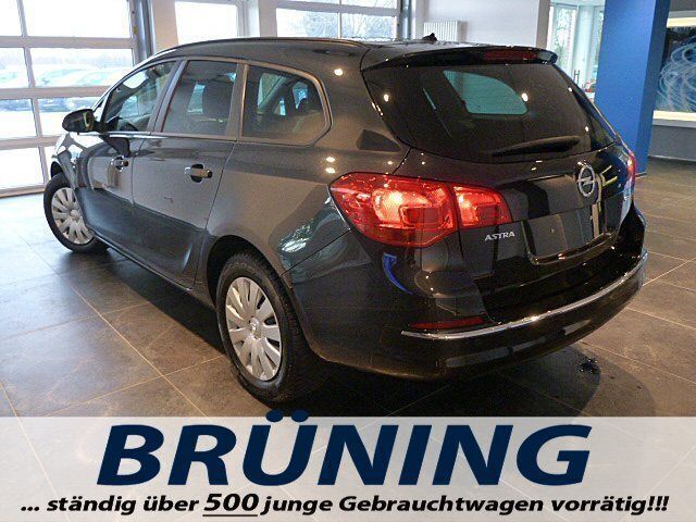 Gebraucht Opel Astra Energy 110 PS (80 kW) 2014 Schwarz metallic Kombi