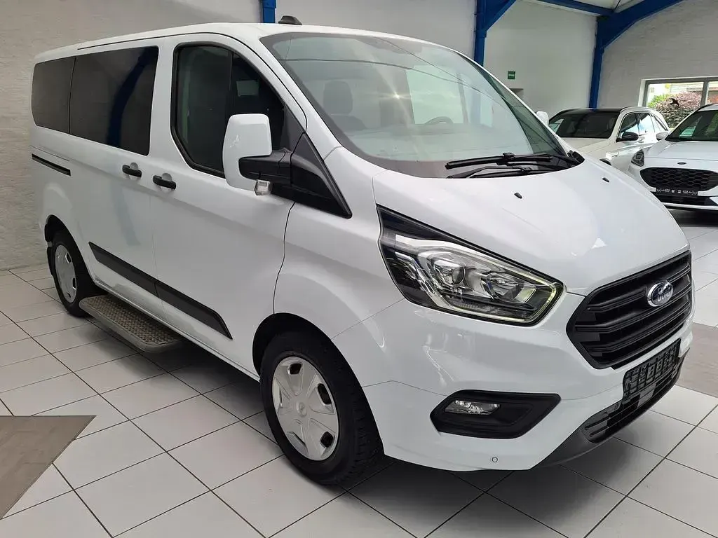 Gebraucht Ford Transit Custom Trend 105 PS (77 kW) 2020 Weiß Van / Kleinbus