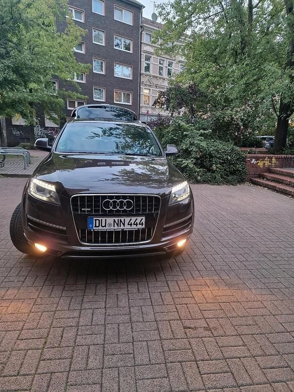 Braun Gebraucht 2009 Audi Q7 SUV | 16.500 € - Bild 1/4