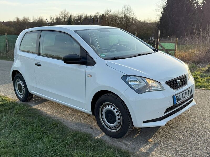 Weiß Gebraucht 2016 Seat Mii Reference Kleinwagen | 4.950 € (Fairer Preis) - Bild 1/4
