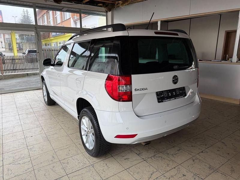 Gebraucht Skoda Yeti Fresh 110 PS (80 kW) 2016 Weiß SUV
