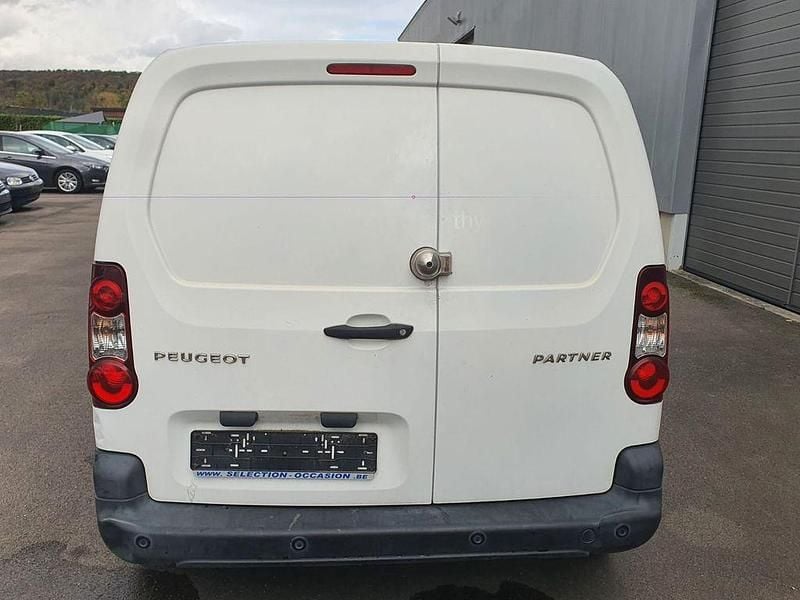 Second-hand Peugeot Partner 2018 Alb Monovolum