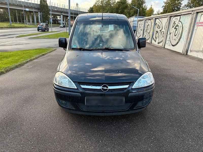 Schwarz Gebraucht 2007 Opel Combo Kombi | 2.700 € (Fairer Preis) - Bild 1/4